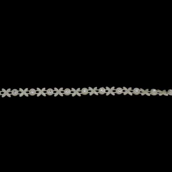 PLASTIC BEADED TRIM GARLAND - FLOWER 14 AND CRYSTAL - 7x6mm ECRU (DARK) WITH WHITE - ROLL 10yards(9m)