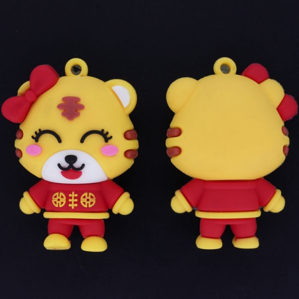 PLASTIC BEADS - SILICONE 3D - PENDANT - TIGER 04 - 35x50x25mm ORANGE AND RED - PACKAGE 10pcs.  Hole-3.0mm