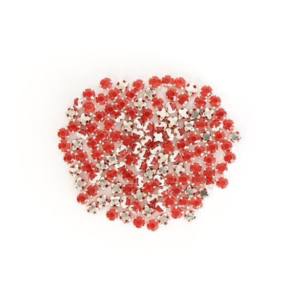 BEADS FOR SEWING - ACRYLIC CRYSTALS WITH METAL BASE - CIRCLE 5x3mm - RED (LIGHT) AND SILVER - PACKAGE 100g (1770pcs.)