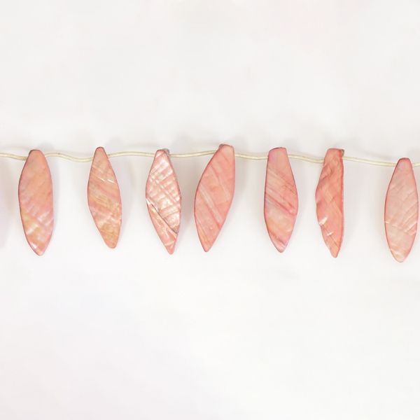 MOTHER OF PEARL BEADS - LEAVES - 45x20mm PINK (LIGHT) 87 - STRING (14pcs.)  Hole-1.0mm