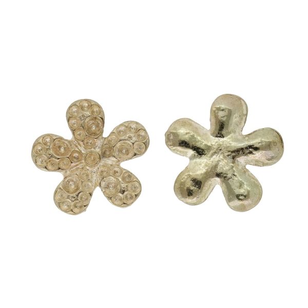 METAL BEADS FOR GLUING - FLOWER 14 - 17x17x3mm GOLD - SECOND-RATE - PACKAGE 50pcs.