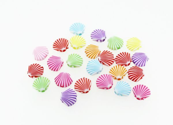 COLOR WASHED PLASTIC BEADS - SHELL - 10x12x4mm MIX - 50g Hole-2.0mm (185pcs.)