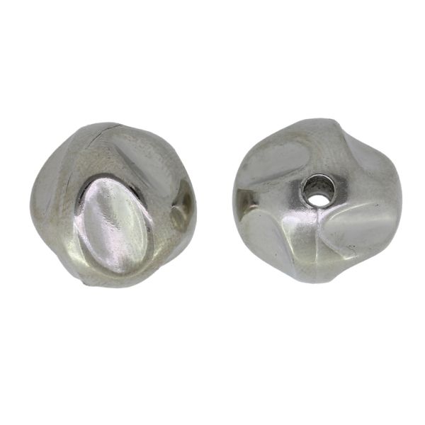 ПЛАСТМАСОВИ МЪНИСТА МЕТАЛИЗИРАНИ ССВ - ТОПЧЕ ВДЛЪБНАТИНИ 01 - 15мм НИКЕЛ - 50 гр. Отвор-2.8мм (24 бр.)