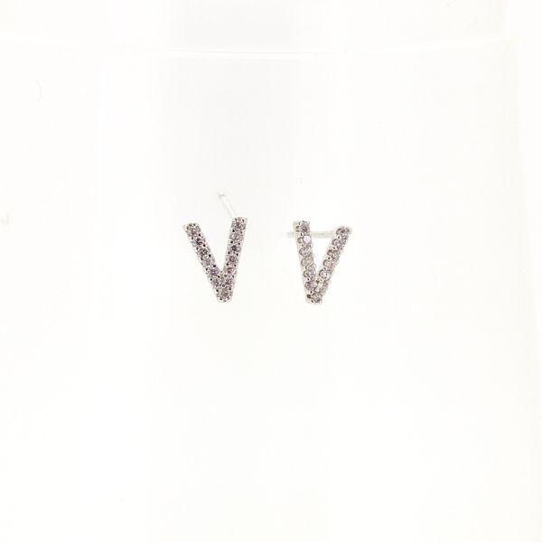 БИЖУТЕРИЯ - ОБЕЦИ - ВИНТ - ЦИРКОН - БУКВА V Е530 - 0.5х0.8см НИКЕЛ И БЯЛО - ПАКЕТ 6 чифта
