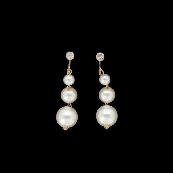 JEWELRY - EARRINGS - CLIPS - METAL AND PEARLS Е558 - 1.5x6.2cm - GOLD AND WHITE - 1 pair