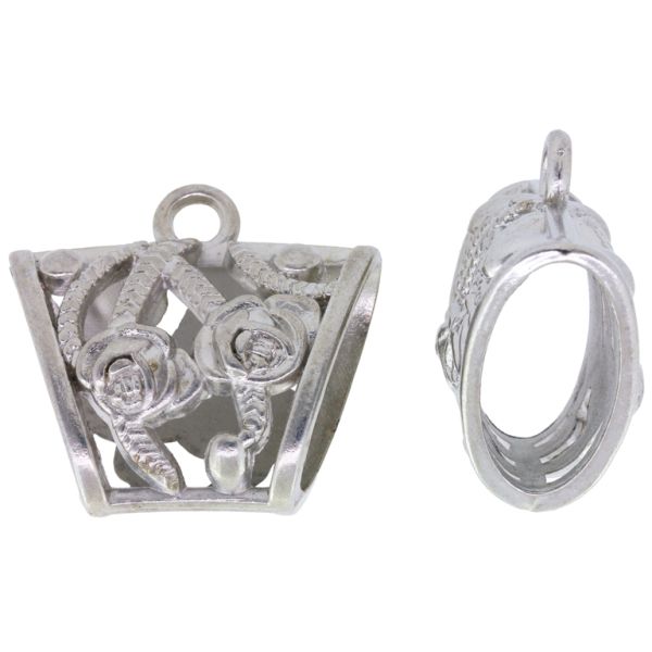 METAL PLATED PLASTIC / CCB PENDANTS - TRAPEZOID ROSES 01 RELIEF - 40х37х20mm NICKEL - PACKAGE 250g Hole-3.0mm (57pcs.)