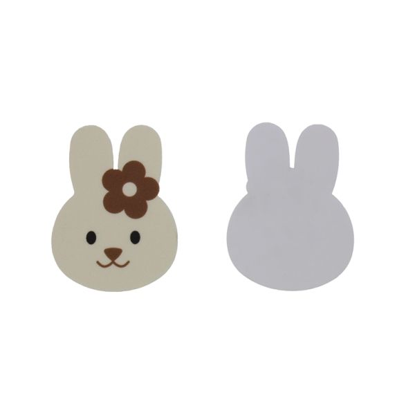 ПЛАСТМАСОВИ МЪНИСТА - РЕЗИН 2D - ЗА ЗАЛЕПВАНЕ - ЗАЕК 37 - 37х49х2мм ЕКРЮ-КАФЯВО-ЧЕРНО - ПАКЕТ 20 бр.