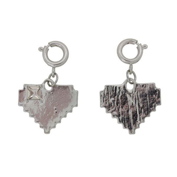 МЕТАЛНИ МЪНИСТА - ВИСУЛКА СЪС ЗАКОПЧАЛКА - СЪРЦЕ 42 - 20х18х2мм НИКЕЛ - 3 бр. Отвор-2.0мм