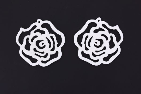 WOODEN FIGURES - LACELIKE - ROSE 01 - 44x2.5mm WHITE - PACKAGE 100pcs. Hole-1.8mm